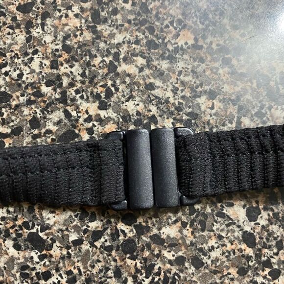 Seafolly NWT Essentials Fixed Triangle Bikini Top Black Size 6 - Picture 15 of 16